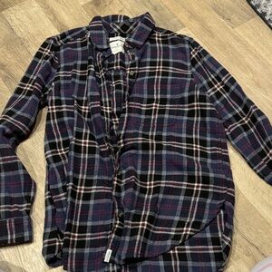 American Eagle Outfitters Blue and Red Checkered Shirt